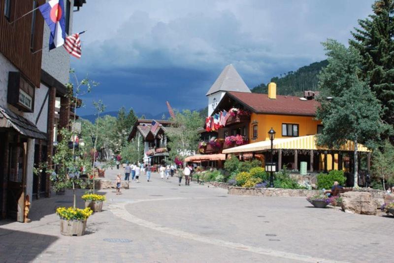 2 Bedroom Mountain Vacation Rental In The Heart Of Vail Village Exterior foto